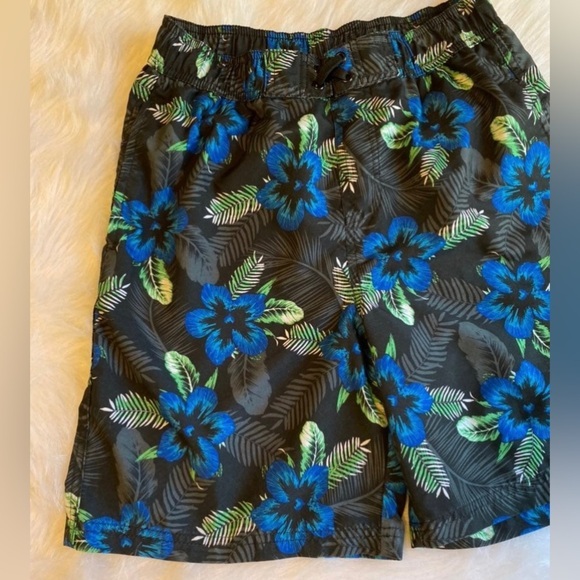 Revolution Swim Trunks Boys Size XL Swimsuit Black Blue Tropical Floral Print - Picture 2 of 7